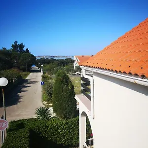 Apartmán Milutin, Vrsi